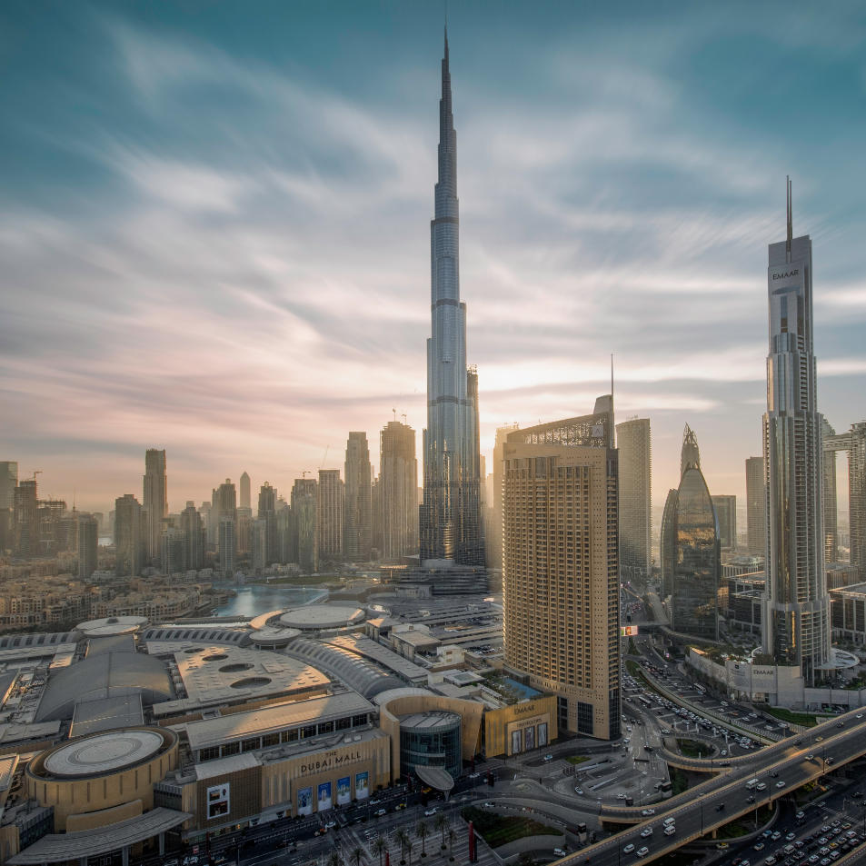 Dubai Atmosphere Blog Burj Khalifa by Riyas Mohammed